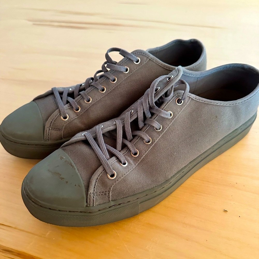 Men’s Nothing New Low Top Sneakers - Size 11.5
